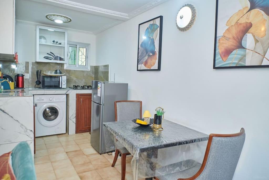 Ninja House Studio Chic Le Turquois Dore Yaoundé Exterior foto